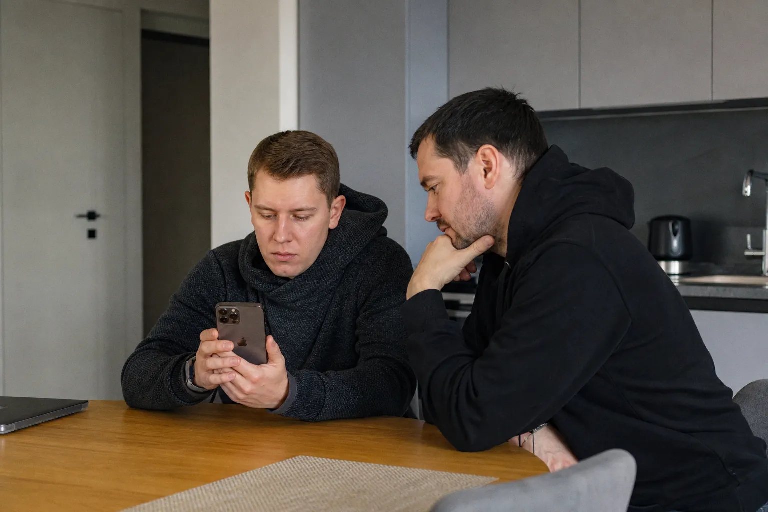 Риски покупки iPhone с рук: как новая лизинговая программа Apple усложнила проверку устройств