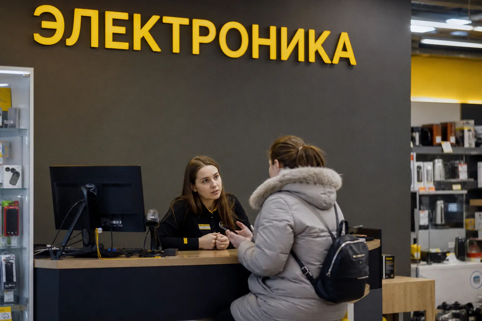 Тюменка обвинила известный магазин электроники в мошенничестве с кредитами